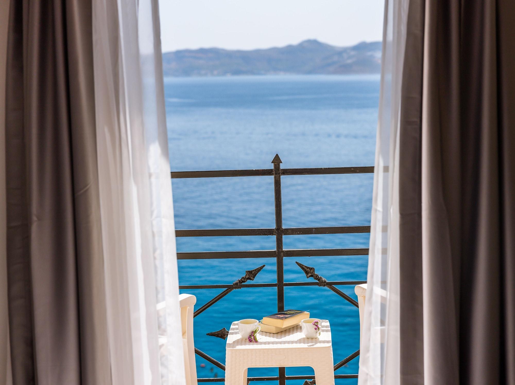 Hera Hotel Kas Bagian luar foto