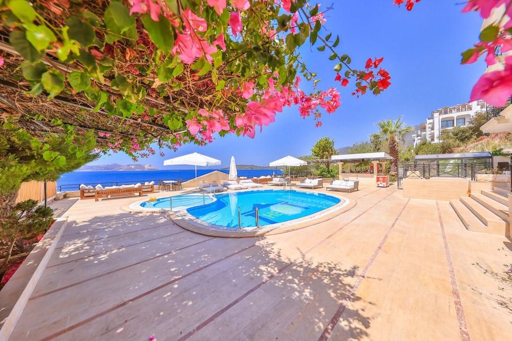Hera Hotel Kas Bagian luar foto
