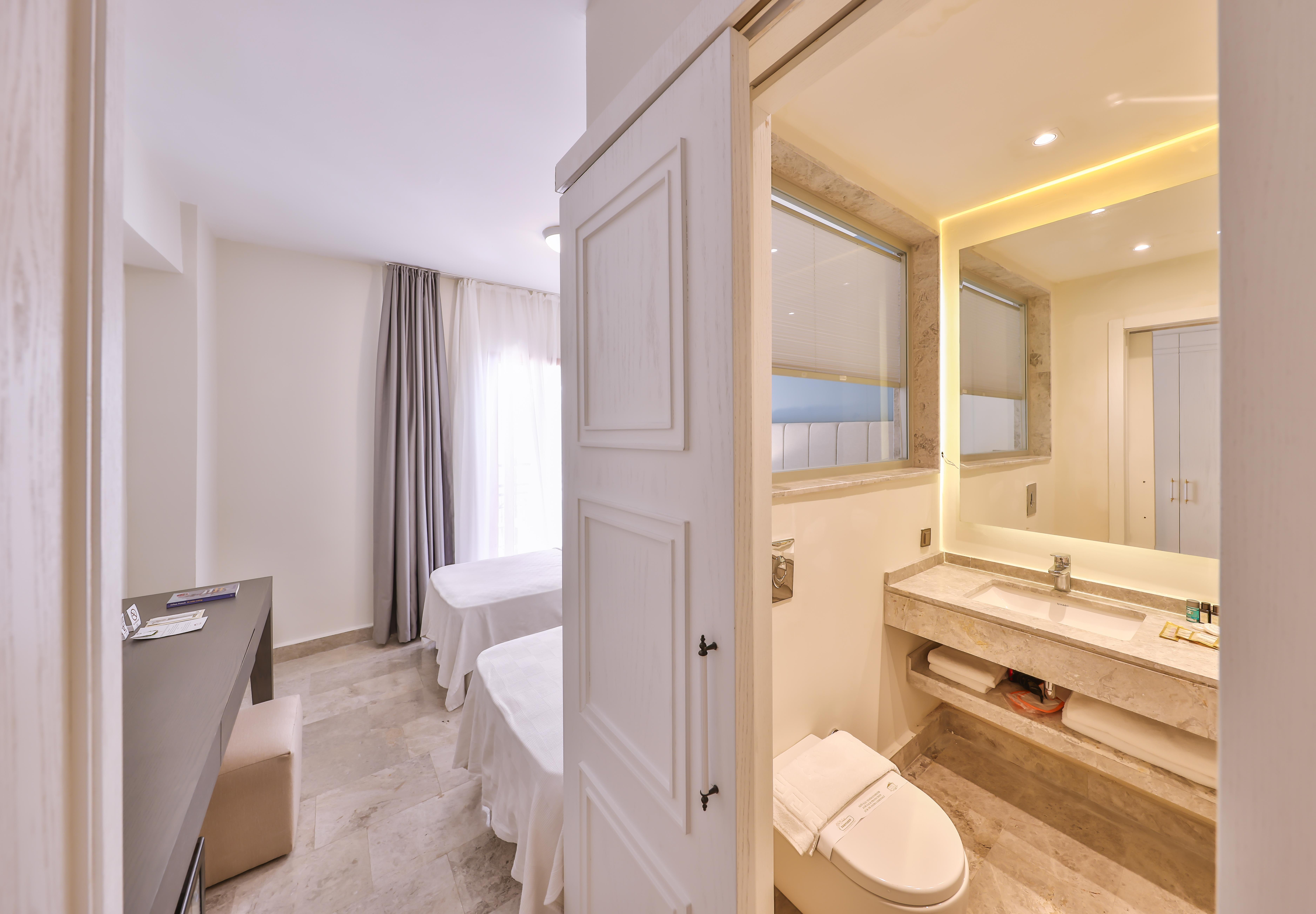 Hera Hotel Kas Bagian luar foto